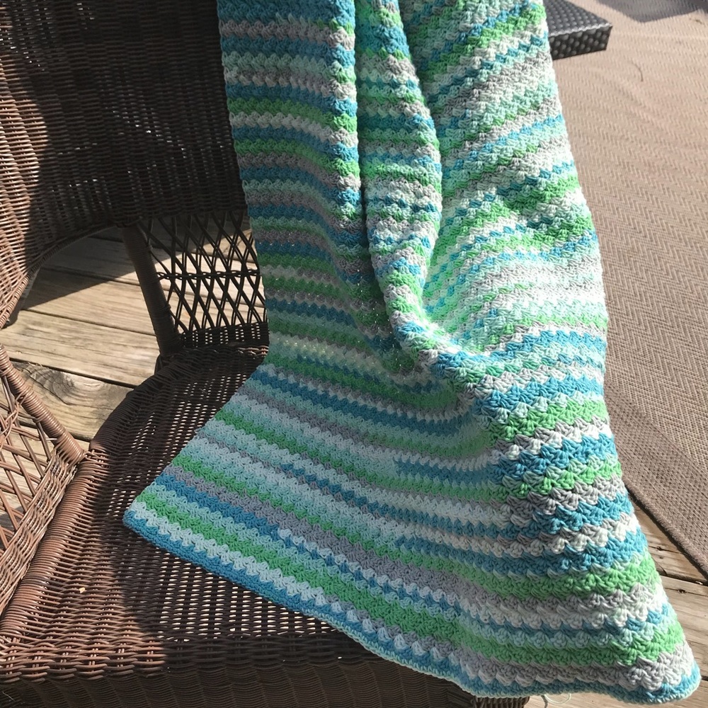 Apple Essence crocheted blanket
